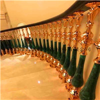 孔雀石花瓶楼梯